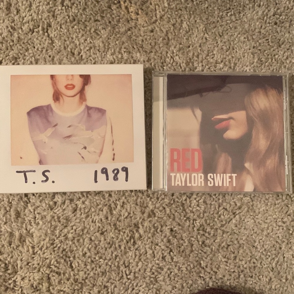 1989 and red CDs